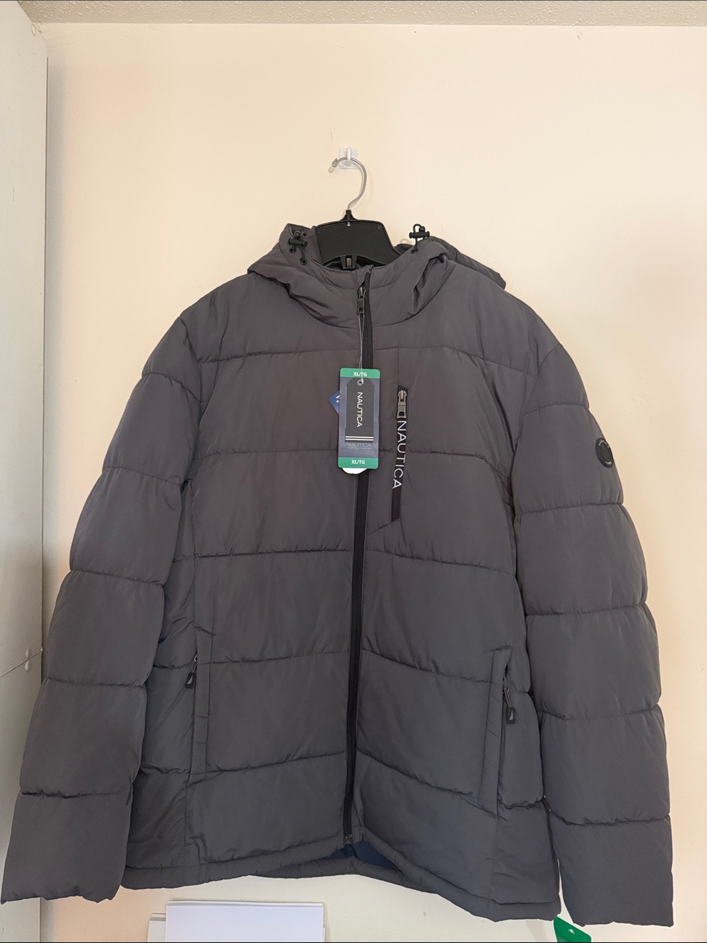 Men’s Nautical Gray Puffer Jacket with Hood,
SIZE XL